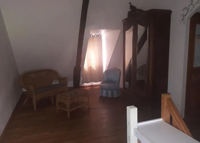 Les 7 Lucarnes ベッド・アンド・ブレックファスト Latouille-Lentillac