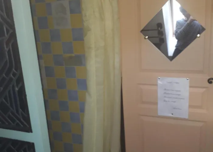 Les 7 Lucarnes ベッド・アンド・ブレックファスト Latouille-Lentillac